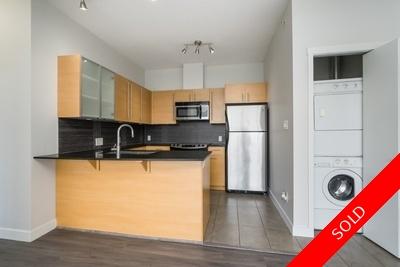 Whalley Condo for sale: D'Corize 2 bedroom 775 sq.ft. 